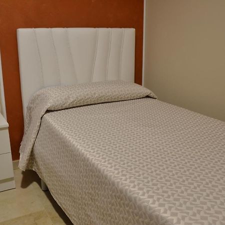 טרואל Hostal El Bugar מראה חיצוני תמונה