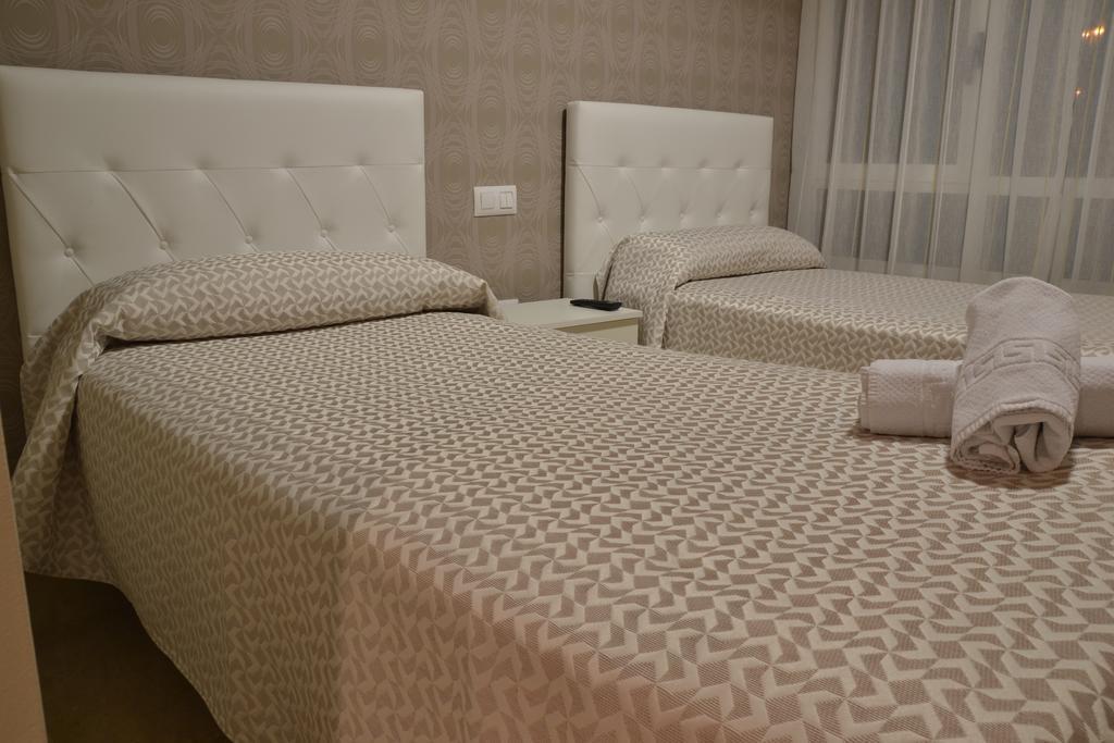 טרואל Hostal El Bugar מראה חיצוני תמונה