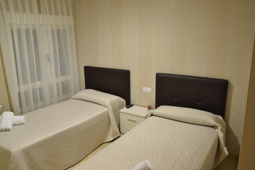 טרואל Hostal El Bugar מראה חיצוני תמונה