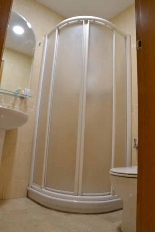 טרואל Hostal El Bugar מראה חיצוני תמונה